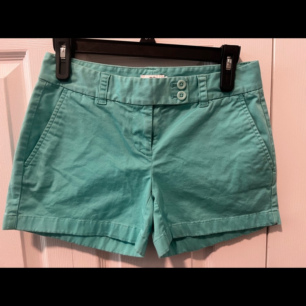 Vineyard Vines size 0 Day shorts